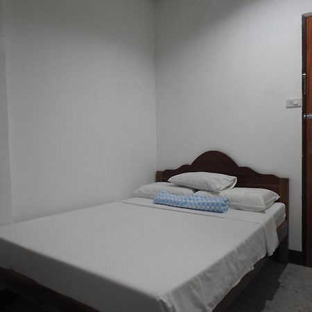 Pacifico Seaside Lodge Моалбоал Екстериор снимка